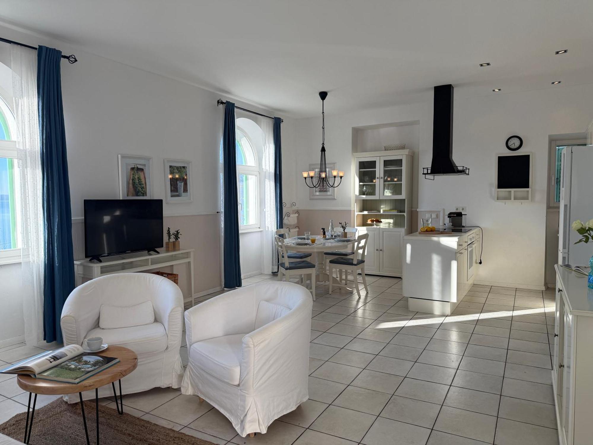 Pavi Apartments Vila Amalia ชิโล ภายนอก รูปภาพ