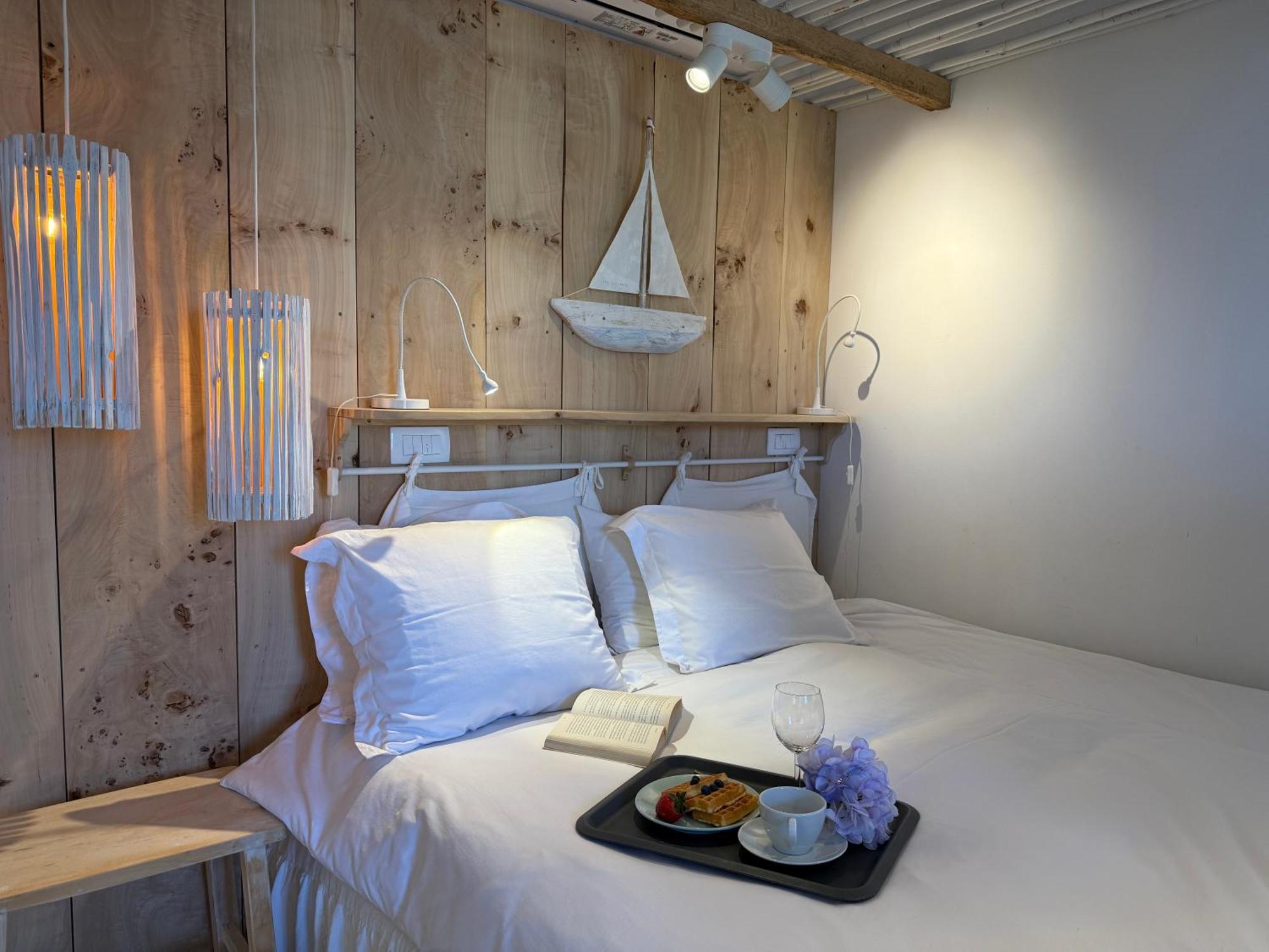 Pavi Apartments Vila Amalia ชิโล ภายนอก รูปภาพ