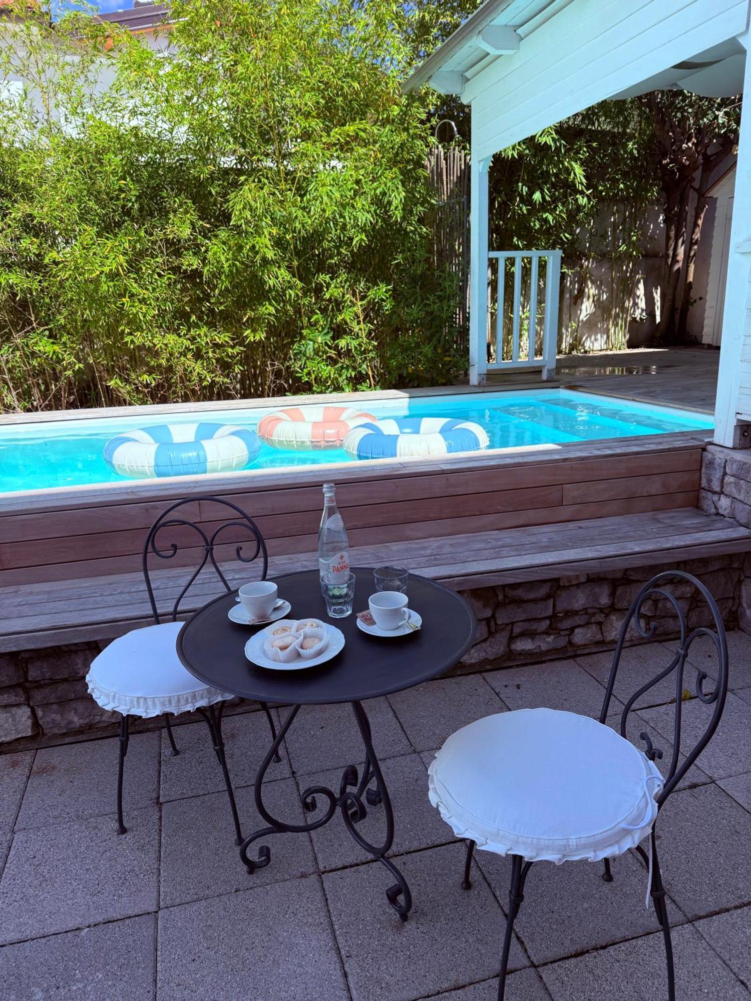 Pavi Apartments Vila Amalia ชิโล ภายนอก รูปภาพ
